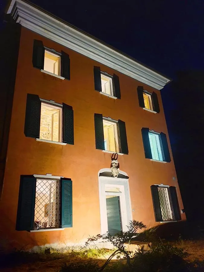 Villa De Benedetti Sarzana Italia