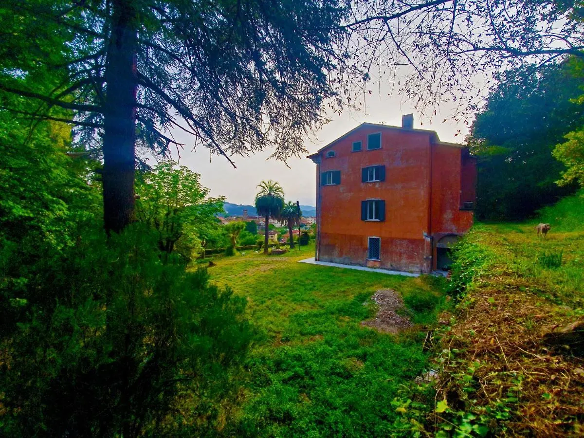 Villa De Benedetti Sarzana